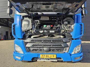 DAF CF 460 8x4 / HIAB HOOKLIFT / RETARDER / SPRING SUSPENSION